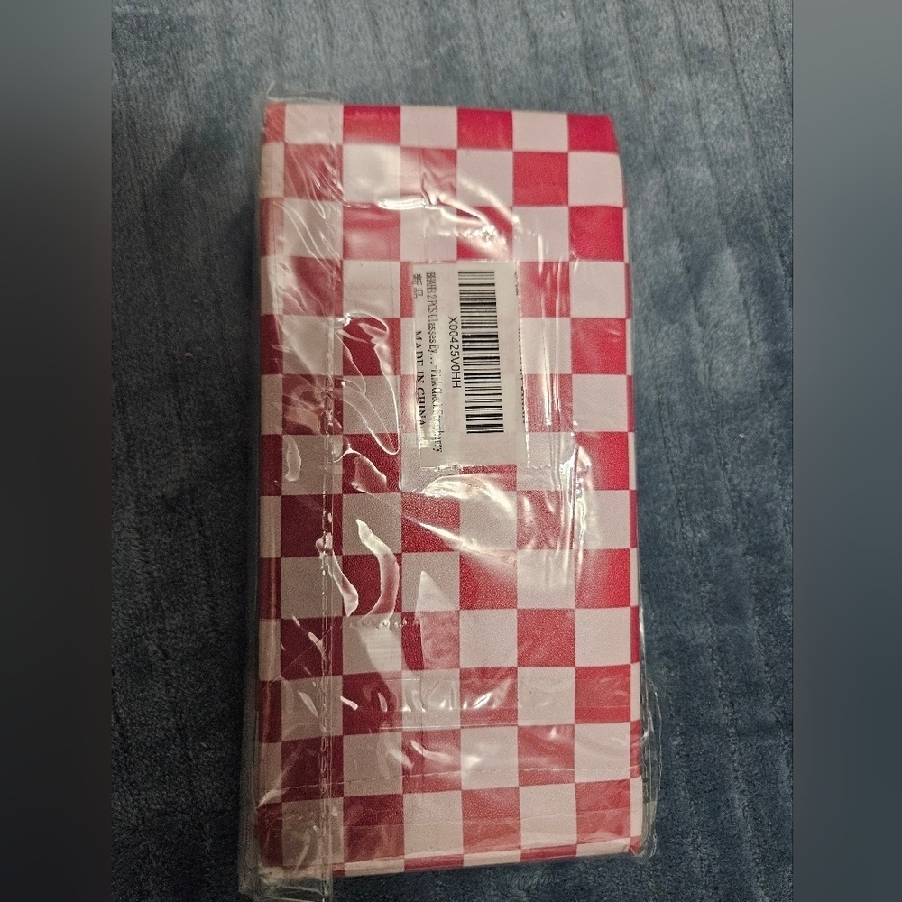 Set Of Two Soft Eyeglasses Cases! - Picture 2 of 4